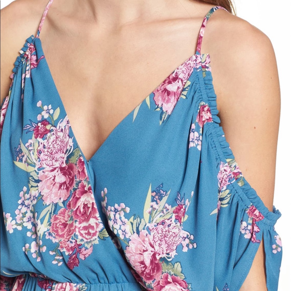Cold Shoulder Maxi - Picture 3 of 8